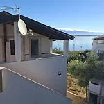 Aurelia 30 Meters From The - By Ta Leut Agency