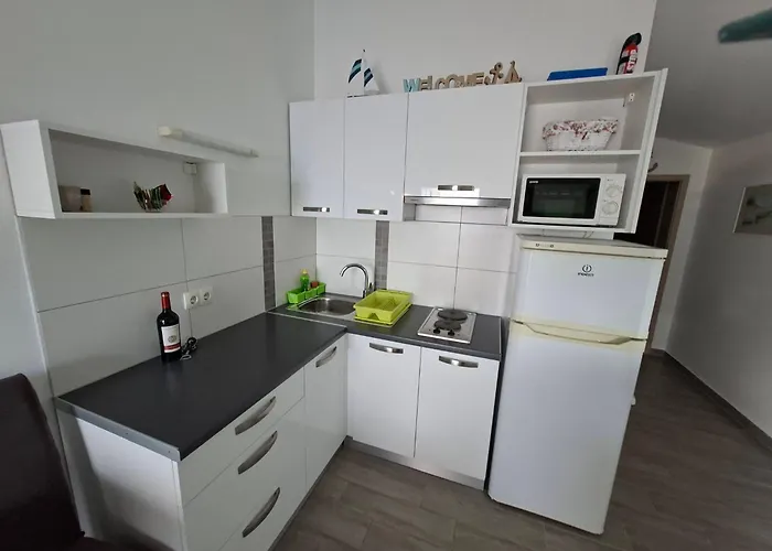 Lägenhet Aurelia 30 Meters From The - By Ta Leut Agency